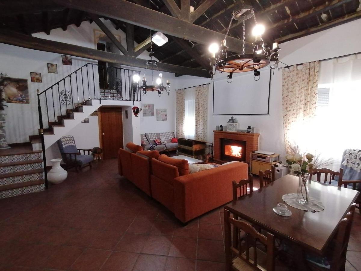 Вилла Rancho Jardines De Marchenilla Алькала-де-Гвадаира Экстерьер фото